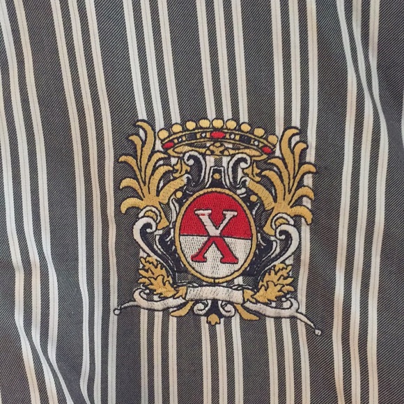 XOOS Men’s Button-Down - Picture 4 of 4